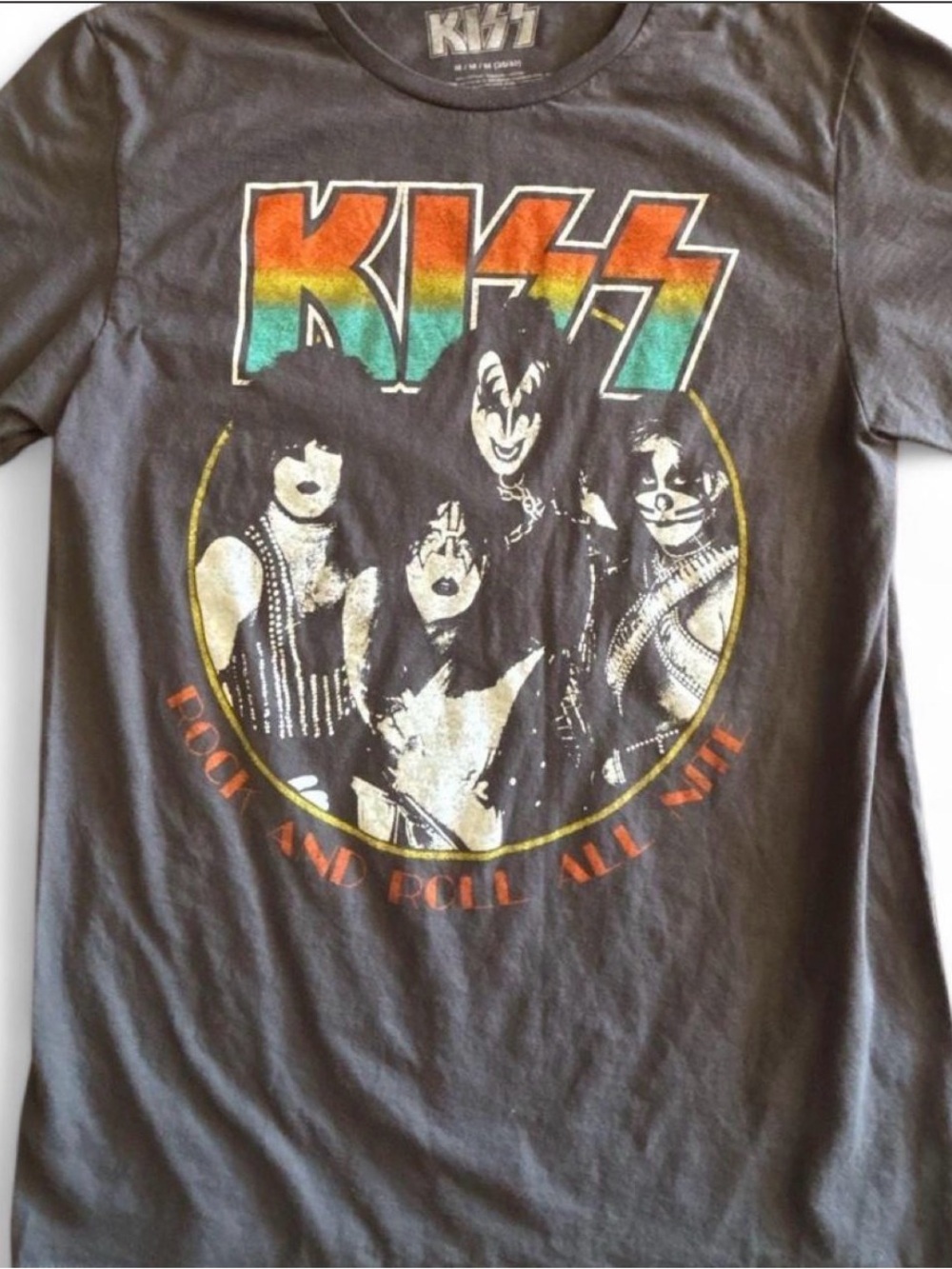 KISS Rock And Roll All Nite T-Shirt Gray Short Sleeve Crew Neck Size M (38/40)